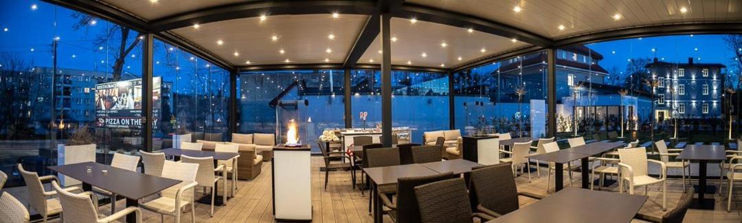 Oak Rooms Oborniki Slaskie ภายนอก รูปภาพ