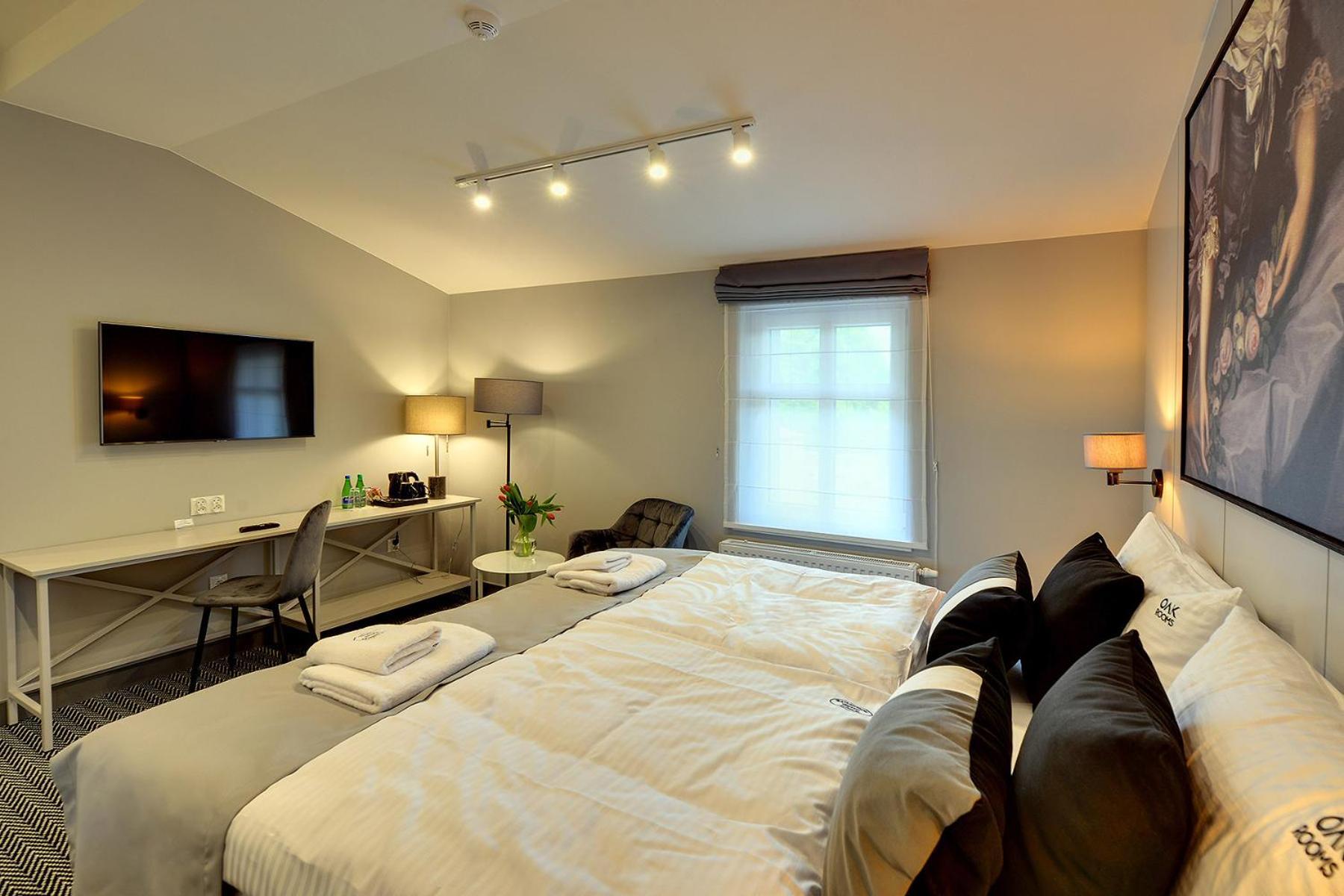 Oak Rooms Oborniki Slaskie ภายนอก รูปภาพ